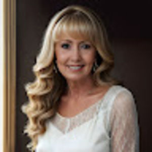 Meet your Posher, Anita